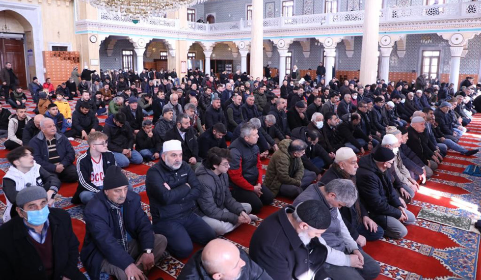 Depremde hayatını kaybedenler için mevlit okutuldu