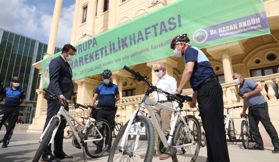 Belediye personeline bisiklet kullanma zorunluluğu.