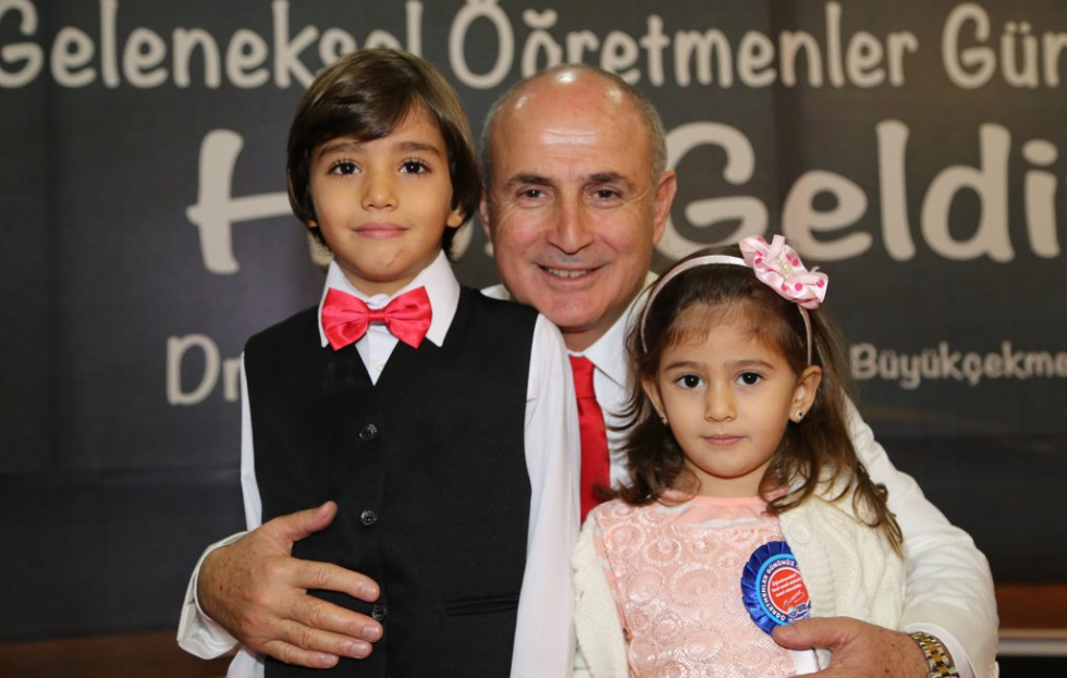Başkan Akgün: Egemenliğimizin 100’üncü şeref yılı kutlu olsun!