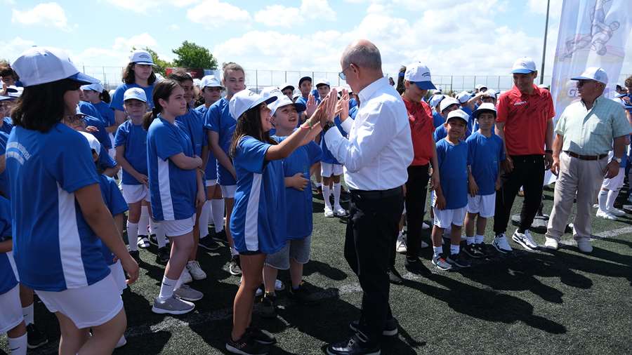 Büyükçekmece’de 24 tesiste spor eğitimi veriliyor